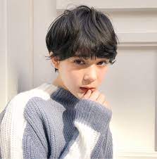 黒髪ショート パーマスタイルで抜け感たっぷり格上げイメチェン hair ショート パーマ 黒髪 ショート パーマ パーマスタイル