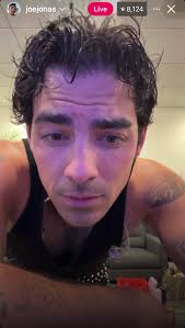 Joe Jonas backstage live