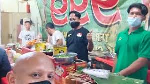Walaupun hanya tenda sederhana sop kambing bang anen ini langganan para pejabat dan artis ibukota. Bang Anen Sop Kaki Kambing 999 Jln Kemurnian Jakarta Dekat Gelodok Youtube