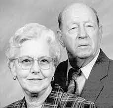 Ann Hosier's Instagram, Twitter & Facebook