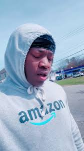 Ordinary just won't do! I'm trying to sing my way out of #amazon 🙏🏾  Somebody help ME #Acapella #ItsME #MatthewEvans