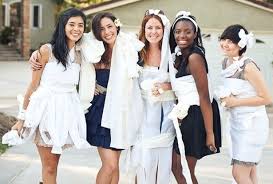 Toilet Paper Dress Bridal Shower Game Bridal Shower 101 Bridal Dress Game Pap In 2020 Wedding Dresses Games Wedding Dress Bridal Shower Toilet Paper Wedding Dress