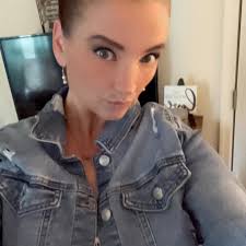 Jessica Relyea (@babigrrl)