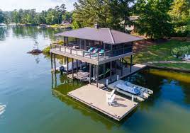 Deco boat lifts ensures reliable boat lift installation services for our clients by working with many top dock builders in waterfront communities nationwide. Sunrise Docks Lake Martin S Dock Builder