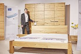 Stylisches schlafzimmer konzept mit kleinem budget von wohnly. Betten Und Schlafzimmer Bei Thoba In Miesbach