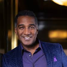 Norm Lewis