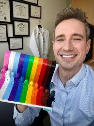 Natalie Pica's Instagram, Twitter & Facebook