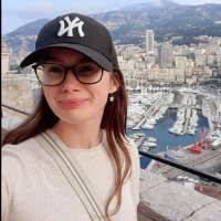 90+ "Feest" profiles