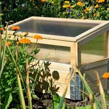 Hochbeete Bietet Viele Vorteile Sie Sind Platzsparend Haben Eine Angenehme Arbeitshohe Die Rucken Und Knie Scho Gartengestaltung Kuchenpflanzen Pflanzkasten