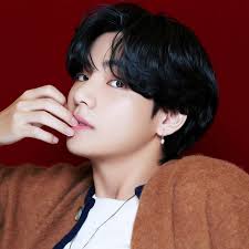 Kim Teahyung these days so big boy🔥🛐💜