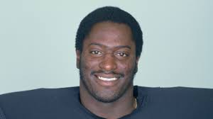 Happy 68th birthday to former University of Oklahoma and Raiders defensive  lineman Reggie Kinlaw. A 1975 graduate of Miami Springs High School, Kinlaw  was one of several outstanding players from Miami-Dade County
