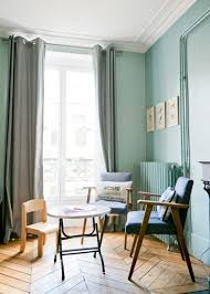 Modern Wohnzimmer By Cocottes Studio Ein Einfacher Aber Effektiver Tipp Zur Farblich Wandgestaltung Kleine Raume Modernes Wohnzimmer Gestaltung Kleiner Raume