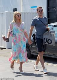 But he is currently in a relationship. Paris Hilton Is Pretty In Pastel Wraparound Dress As She Holds Hands With Carter Reum In Malibu Geeky Craze