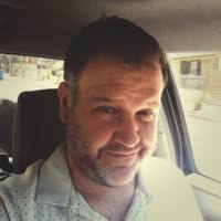 600+ profilů „Huke“