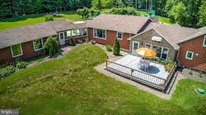 920 Bucks Church Rd Duncannon Pa 17020 3 Bed 2 Bath Single Family Home Mls Papy100960 48 Photos Trulia Home And Family Garden Tub Real Estate