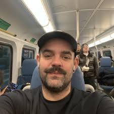 Michael Robert-Broder (Baritone)