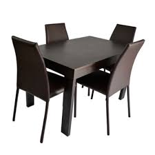 Hay muchos tipos diferentes de precios de muebles de comedor modernos que se pueden usar para diseñar un hogar o una oficina. Juego De Comedor Napoli De 4 Puestos Wengue Con 4 Sillas Chocolate Hogar Venecia 308868