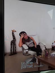 Retrouvez grâce à télé 7 replay toutes les vidéos disponibles gratuitement de un si grand soleil en replay et en streaming. Shinee S On Twitter Xpptkdjdrrrrr Omggg Ya Niia Hall A Un Diner Presque Parfait