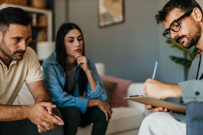 The Role of Couples Therapy: Finding a Way Forward After an Affair | Onyx Counselling and Psychology