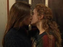 You're good and giving handjobs. she says, giving cat a gentle kiss on the lips. Why All The Fuss Over A Same Sex Kiss On Cbbc My Kids Watch Anna And Kristoff Make Out In Frozen The Independent The Independent