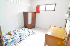 Ventilasi udara alami yang harus disediakan harus terdiri dari bukaan permanen seperti pintu, jendela dan saranan lain yang dapat di buka. 7 Trik Bikin Kamar Sempit Ukuran 3x3 Jadi Adem Dan Nggak Gerah Lagi