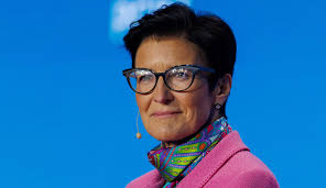 CROP  2023-05-01T163108Z_283833236_RC2RP0A069OS_RTRMADP_3_MILKEN-CONFERENCE.JPG