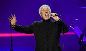 Последние твиты от tom jones (@realsirtomjones). Sir Tom Jones On How Singing At 80 Compares To When He Was Young I M Not In A Rush Music Entertainment Samachar Central