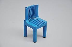 Mais bon je trouve que son prix est un peu élevée quand on voit celui de la chaise haute avec plus d'éléments. Rocket Lulu Chaise Enfant Chaise Vintage Chaises Rembourrees