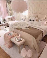 Chambre d ado fille 30 idees de decoration pour une chambre moderne 2 sp. Cecilia N Zian Cecilianzian Photos Et Videos Instagram Decoration Chambre Ado Idees Deco Chambre Cocooning Idee Deco Chambre Ado