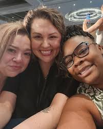 Miranda Wicker‎‏ (@‏‎caffeineandcab‎‏) • Instagram تصاویر اور ویڈیوز