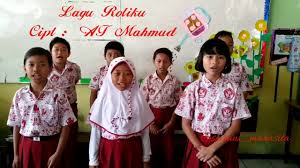 The kei fam.посмотреть клип и скачать бесплатно lirik lagu rotiku pembelajaran sbdp kelas 3 tema. Lagu Rotiku Cipt At Mahmud Youtube