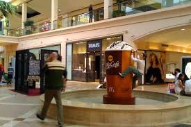 Creative Mall Advertising Ideas Outdoor Advertising Advertising Company Shopping Mall Design