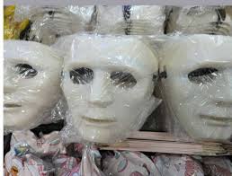 ya chiquillos llegaron cositas de halloween 👻👻👻🧡🖤 todo a $500 entregas  rodelillo y sector bellavista