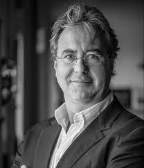 Mark Ware's Instagram, Twitter & Facebook