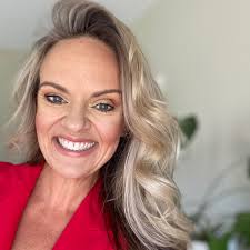 THE DUKE BOYS AT IT AGAIN. Did you see this happen over the weekend? At the  Somernites Cruise festival in Somerset, KY, a stunt driver by the name of  Raymond Kohn hopped