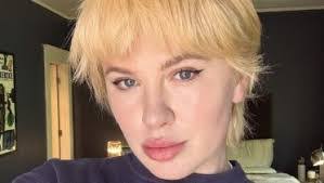 Barbara Basinger's Instagram, Twitter & Facebook