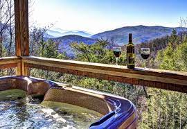 Every year, thousands of newlyweds flock to cabins in gatlinburg, tn for honeymoons and romantic vacations.book your very own honeymoon cabin in gatlinburg to spend an unforgettable time with your sweetheart. 3 Reasons To Choose Our Romantic Gatlinburg Cabins For Couples