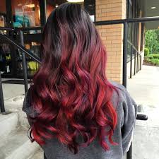 Schwarze Haare Aber Welche Strahnchen Hier Sind Die Besten Highlight Farben Em 2020 Cores De Cabelo Cabelo Preto Looks