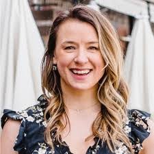 Danielle Heise's Instagram, Twitter & Facebook