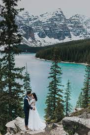Places To Get Married In Lake Louise Wedding Planner Photography Elope Places To Get Married Mountain Wedding Photos Rocky Mountain Wedding