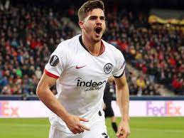 André silva kennt die deutschen spieler besser als seine kollegen aus portugal. Europa League Andre Silva Nets Twice As Frankfurt Storm Through To Europa League Last 16 Football News Times Of India