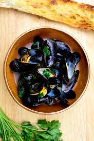 Steamed Mussels With Garlic And Parsley Recipe Recipe Steamed Mussels Parsley Recipes Mussels Recipe
