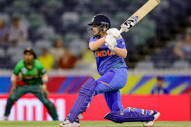 So he decided to encourage his children. Shafali Verma Sachin Tendulkar Virender Sehwag Heap Praise On India S Teenage Batting Sensation Mykhel