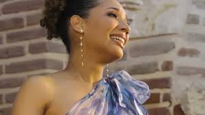 MAÑANA DE R. STRAUSS POR LA MEZZO SOPRANO RUTH FERMIN. PORFIRIO MATEO AL  PIANO, ERIC DALMAU VIOLIN.