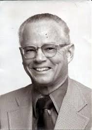 Roger Stiles Obituary (1918