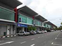 Renting a room with homestay in melaka offers host family accommodation, ideal for all types of travel including tourists, students, gap year, interns or city break. House For Rent At Kota Laksamana Bandaraya Melaka Land