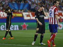 Cambio de piqué, que salió lesionado, por bartra. 1 0 El Atletico A Semifinales Tras Eliminar Al Barca
