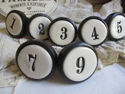 Bouton De Meuble Porte Ou De Tiroir En Bois Et Terre Cuite Emaillee N De 1 A 30 Accessoires De Maison Par Bouton De Meuble Boutons De Commode Tiroir Bois