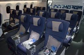 Passengers enjoy a large entertainment screen filled with new releases and classic what do you think of world traveller on british airways? British Airways Boeing 787 World Traveller Plus Cabin Boeing 787 British Airways Boeing