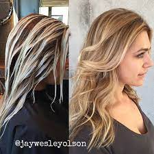 Comme le titre l'indique je voudrais faire des meches blondes sur des cheveux coloré noirs, la couleur est pas mal parti comment faire, les salons me sinon les rajouts je n'en veux pas, je precise que j'avais déja eu des meches blondes sur du noir ya trés longtemps et sa à donner un bon style. 30 Colorations A Juger 20 Photos Avant Apres Idee Couleur Cheveux Coiffure Coiffure Et Beaute